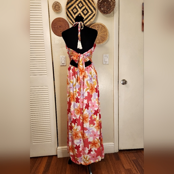 Multi Colored Floral Maxi Dress With Side Split - Picture 10 of 10